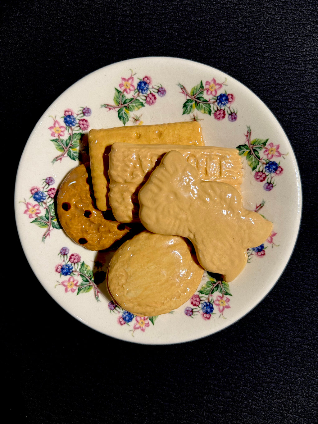 Ceramic Sculpture - Five Family Favourite Biscuits & Plate
