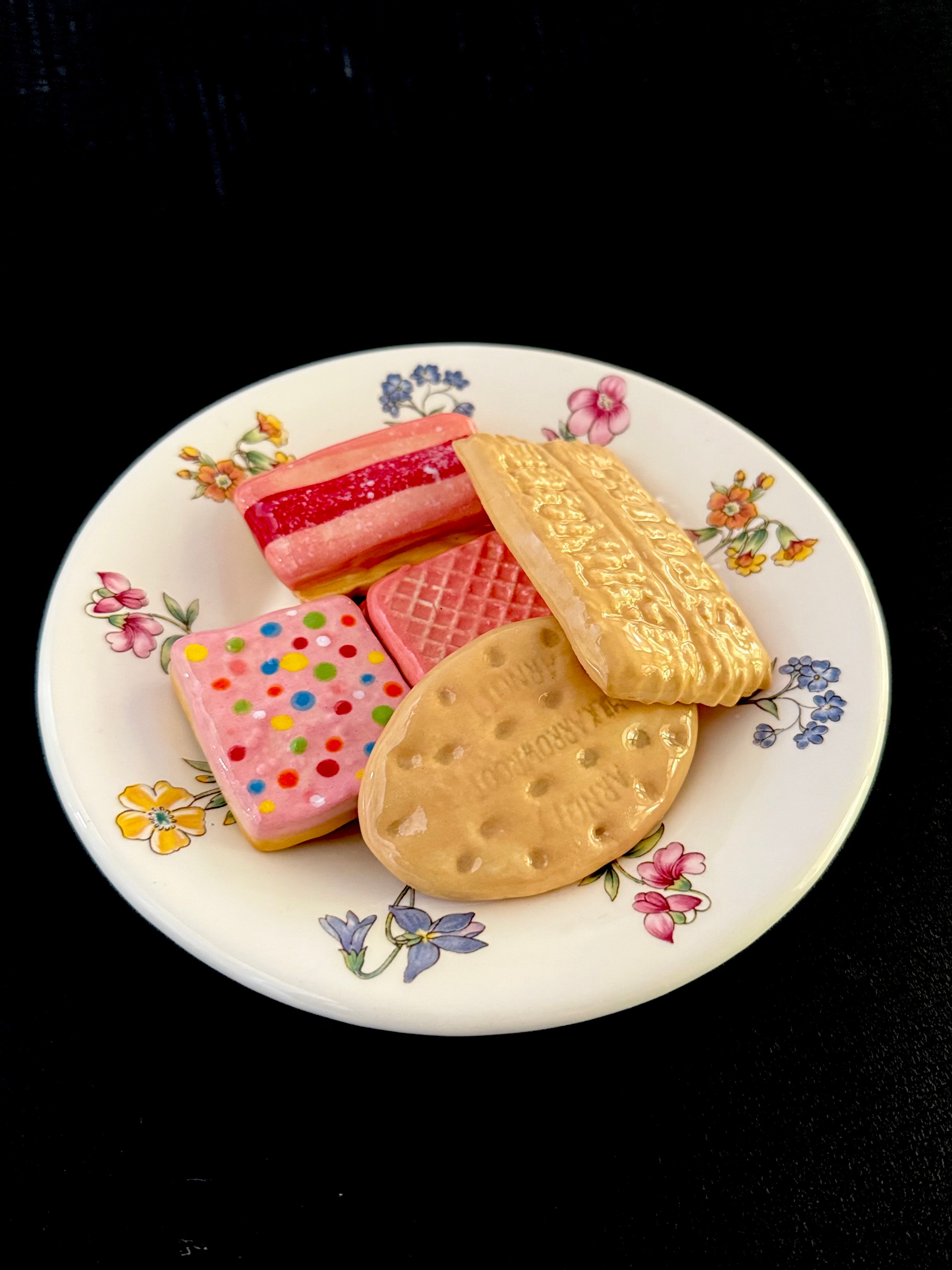 Ceramic Sculpture - Five Family Favourite Biscuits & Plate
