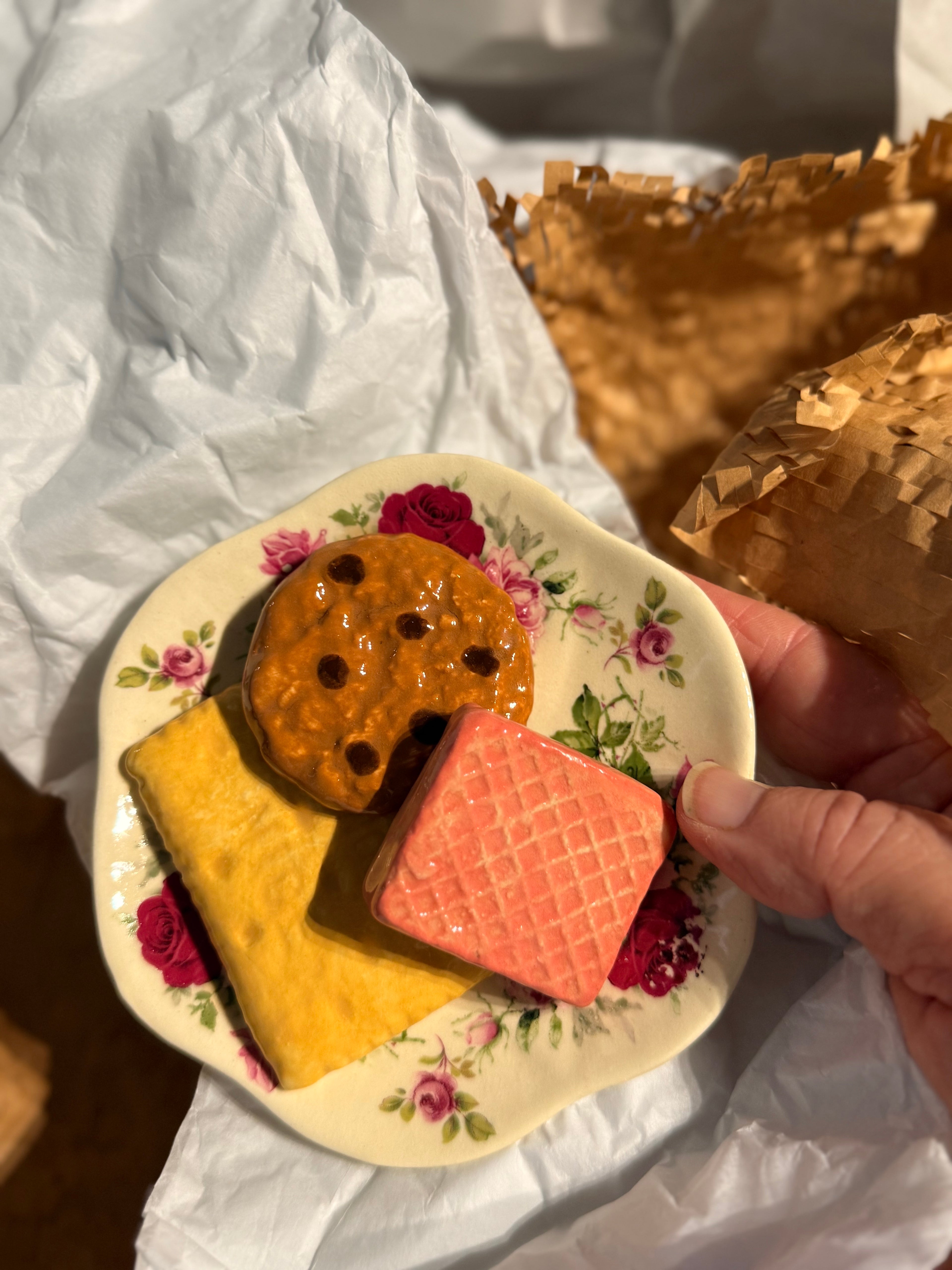 Mini Ceramic Sculpture - Crimson Lullaby