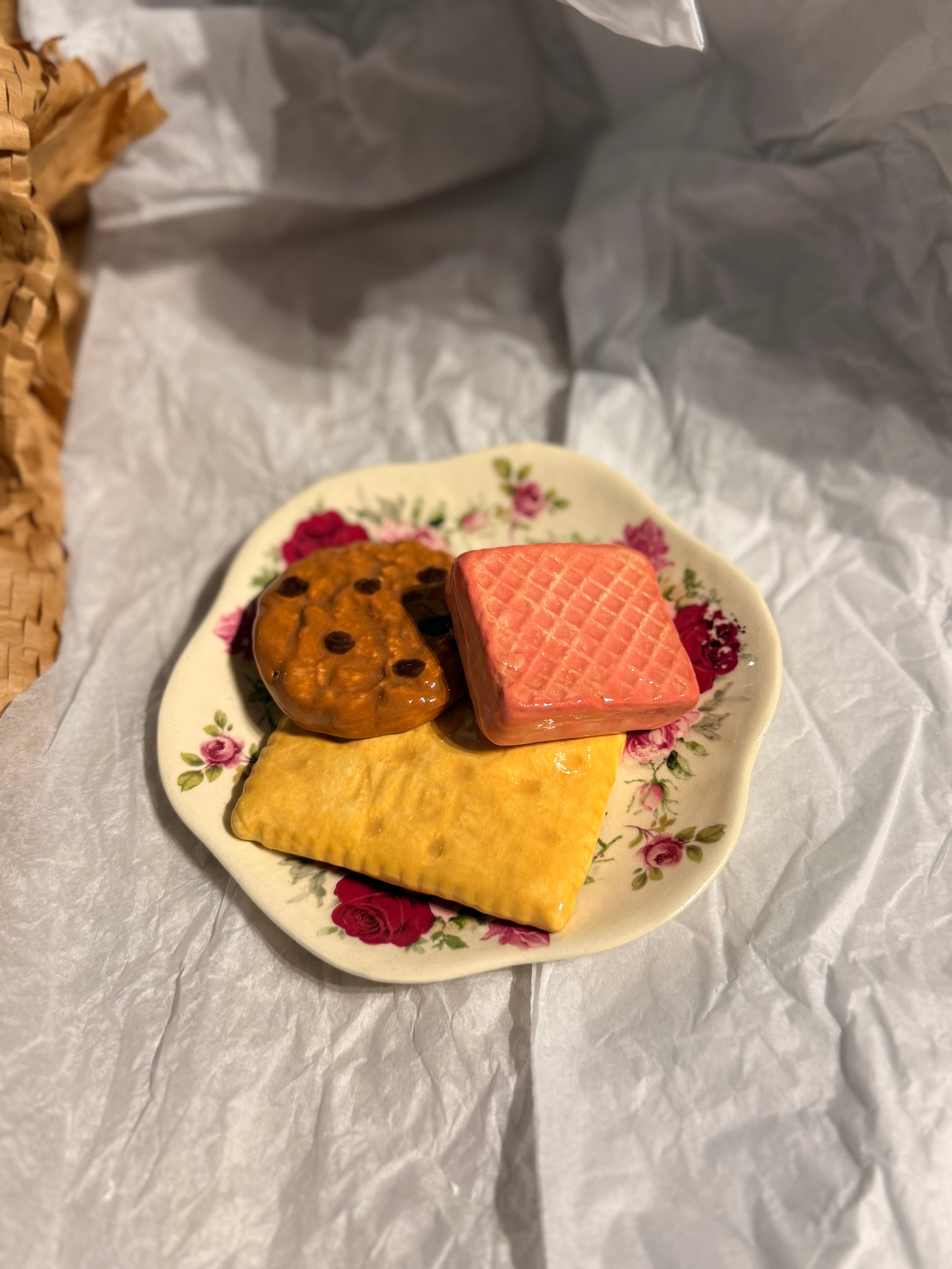 Mini Ceramic Sculpture - Crimson Lullaby