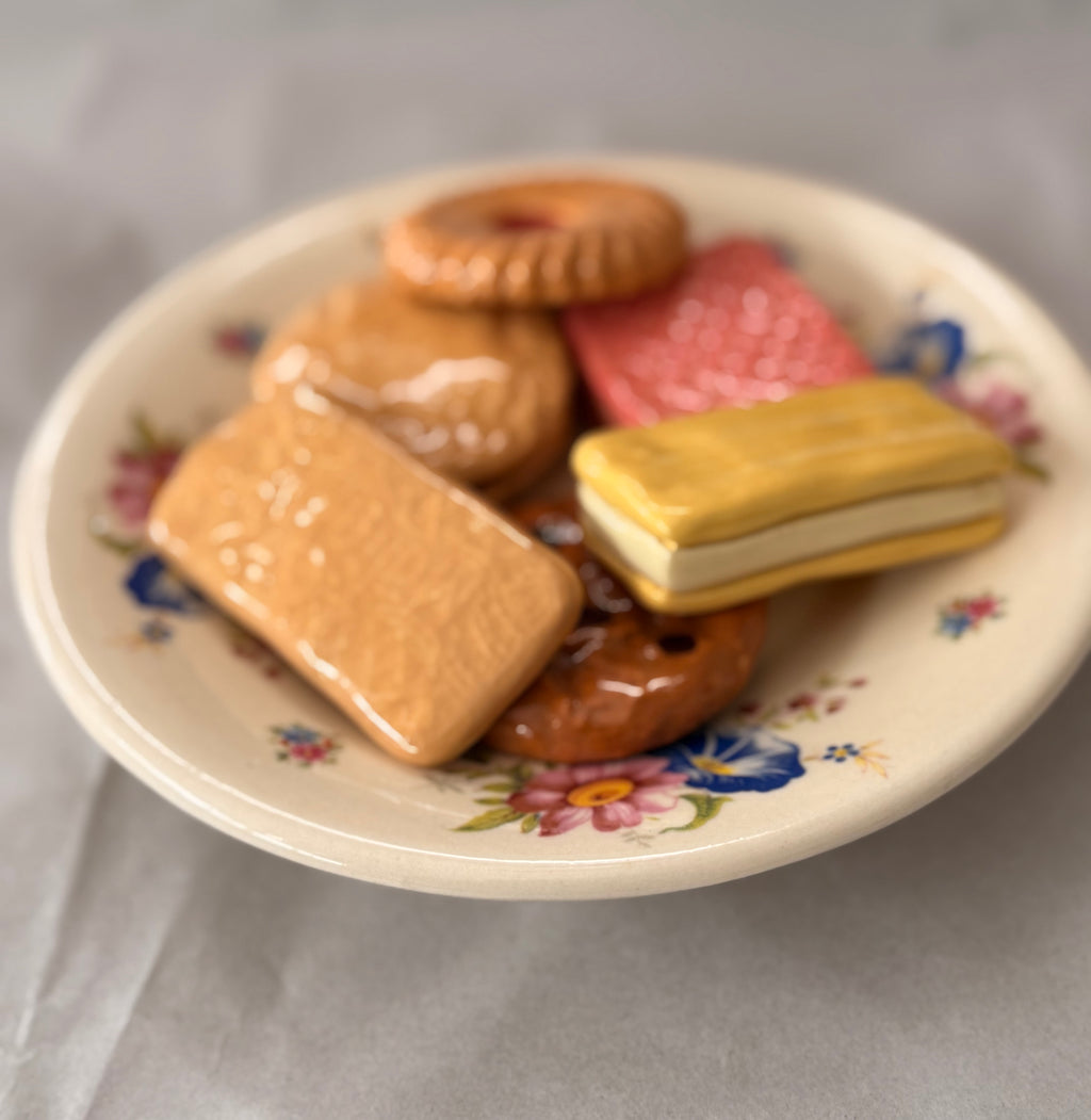 RESTOCK COMING SOON: Six Family Favourite Biscuits & Plate