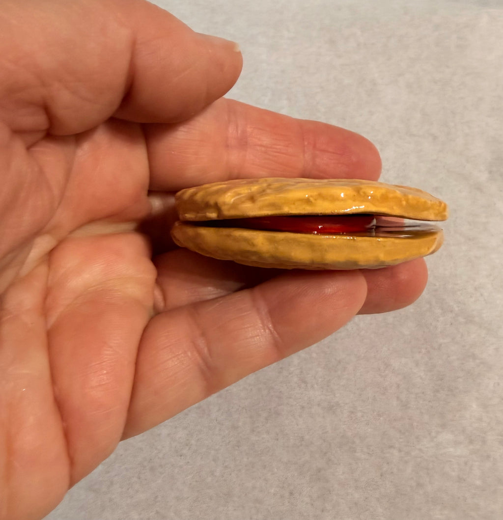 Biscuit Singles: Monte Carlo