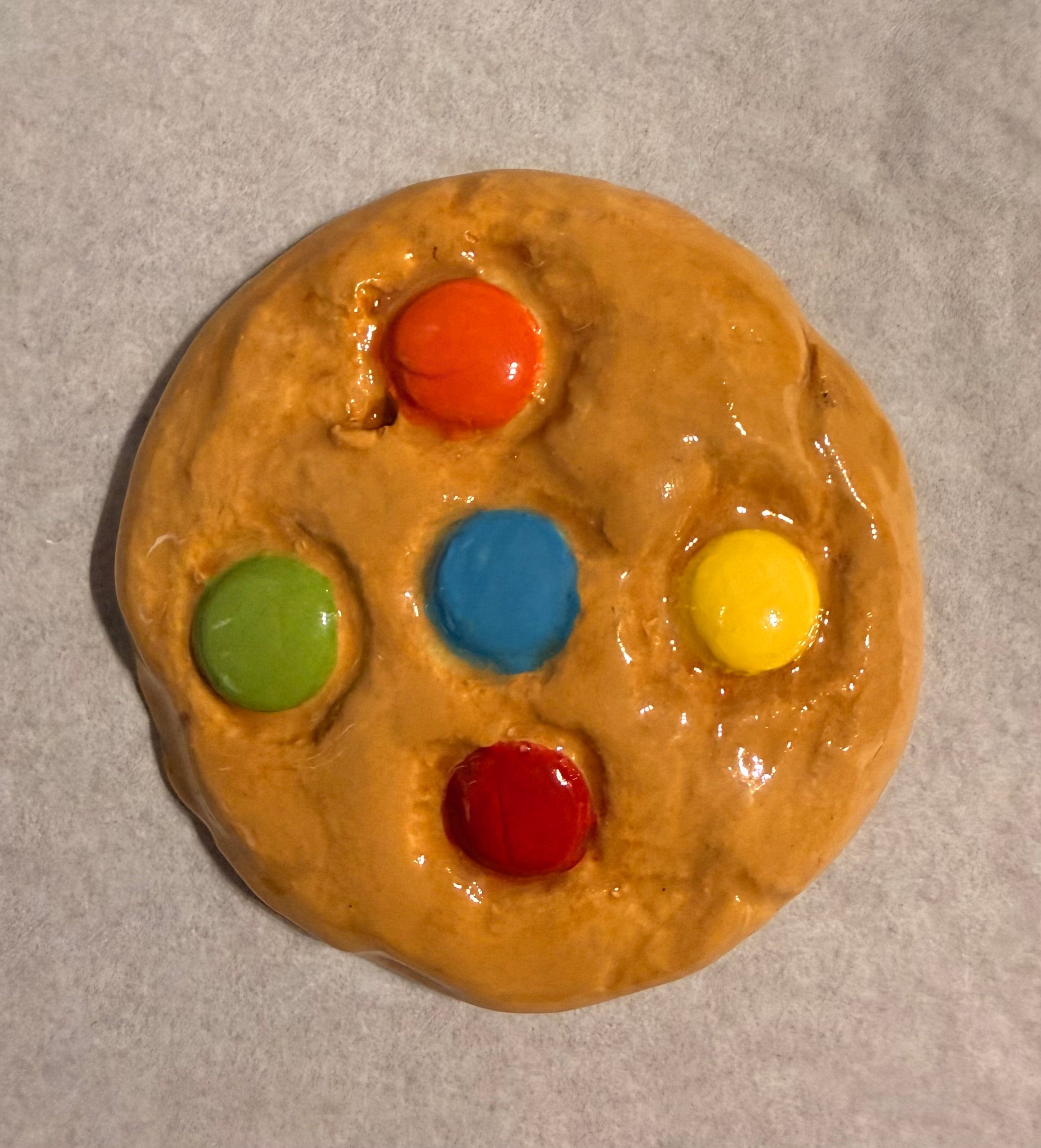 Biscuit Singles: Large Smartie