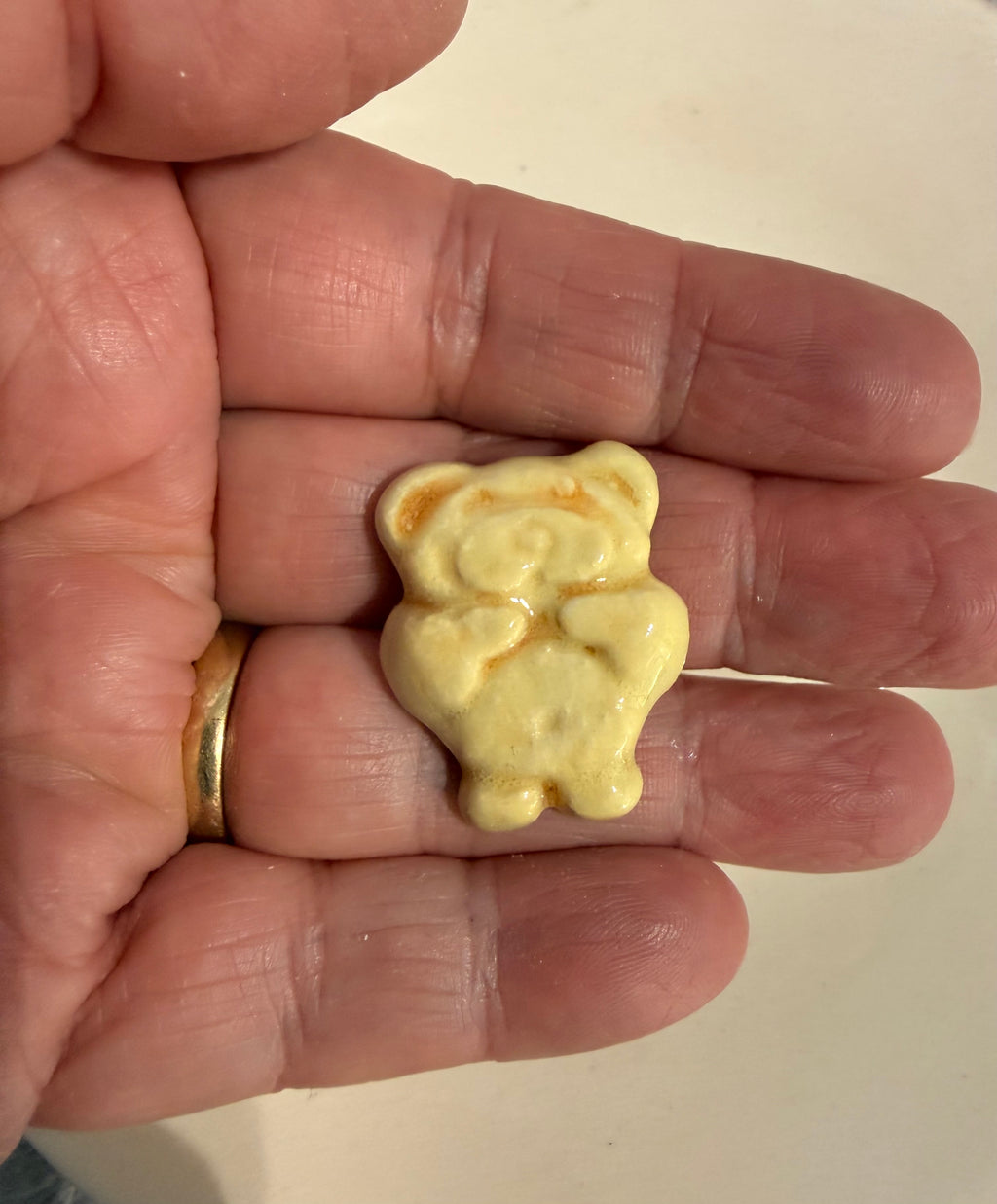 Biscuit Singles: Tiny Teddy HUNGRY