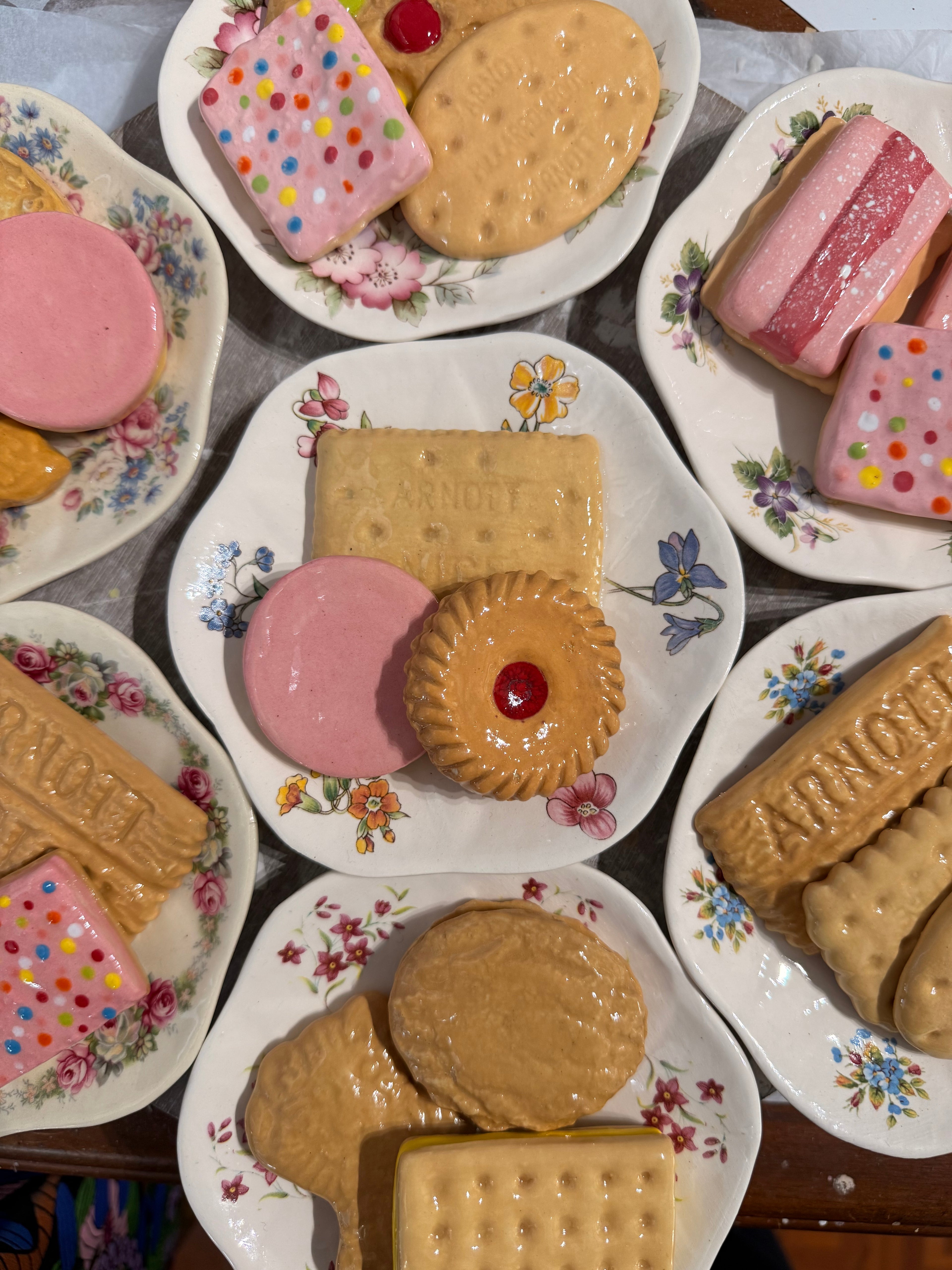 Mini Ceramic Plate - Vintage Dreams