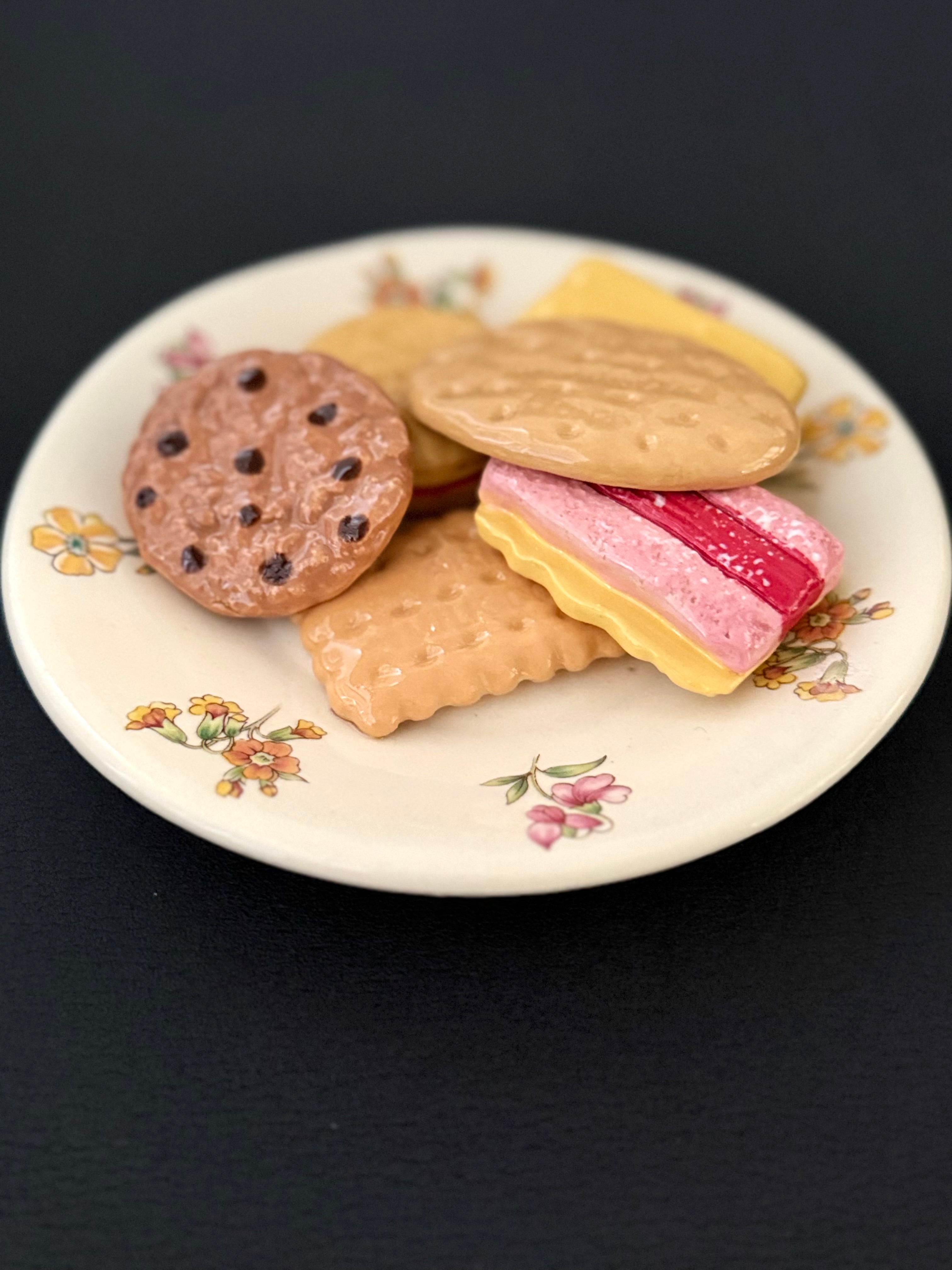Ceramic Sculpture - Family Favourite Biscuits & Plate